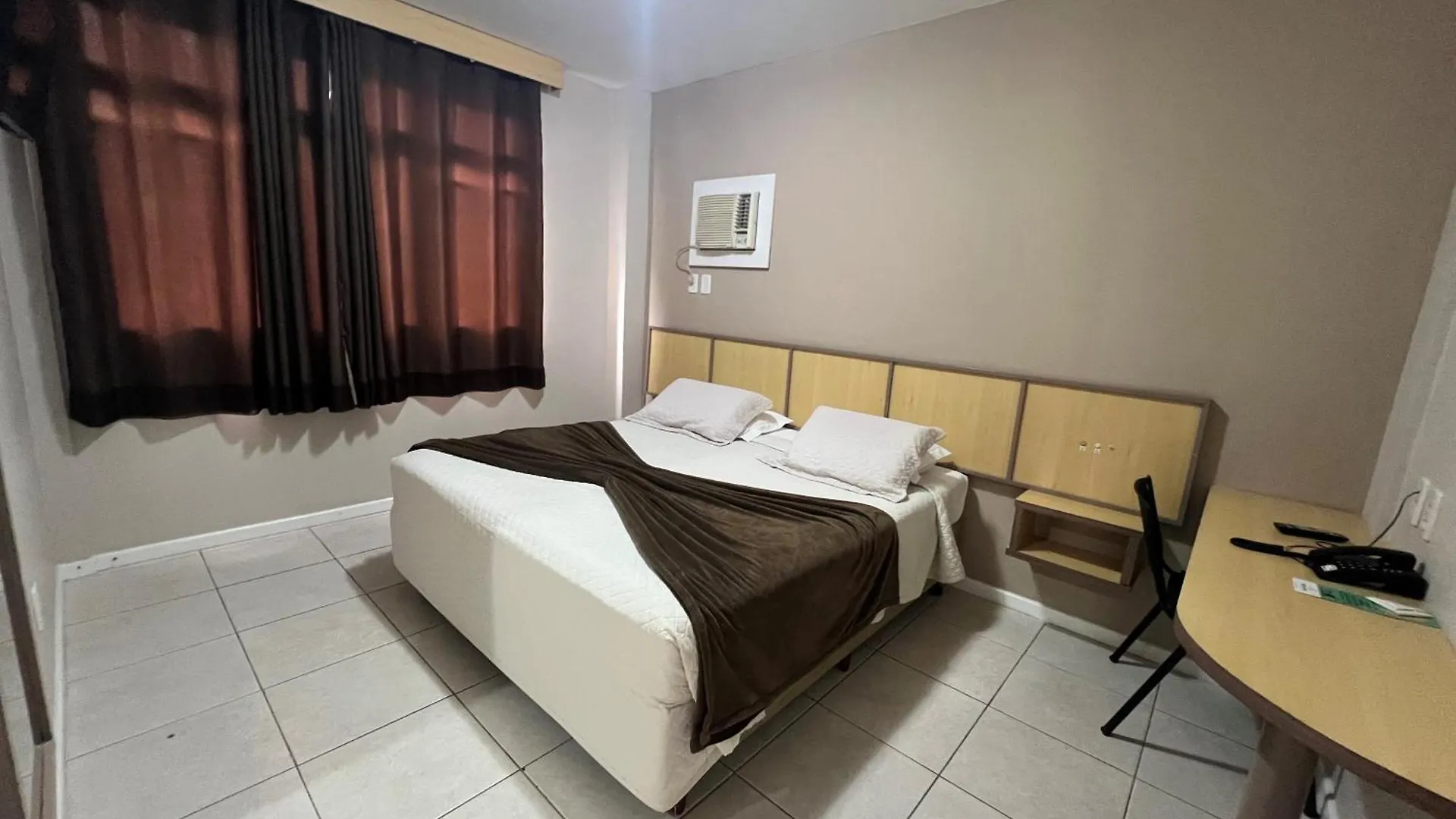 Brisamar Suite Hotel フロリアノポリス 3*,  ブラジル