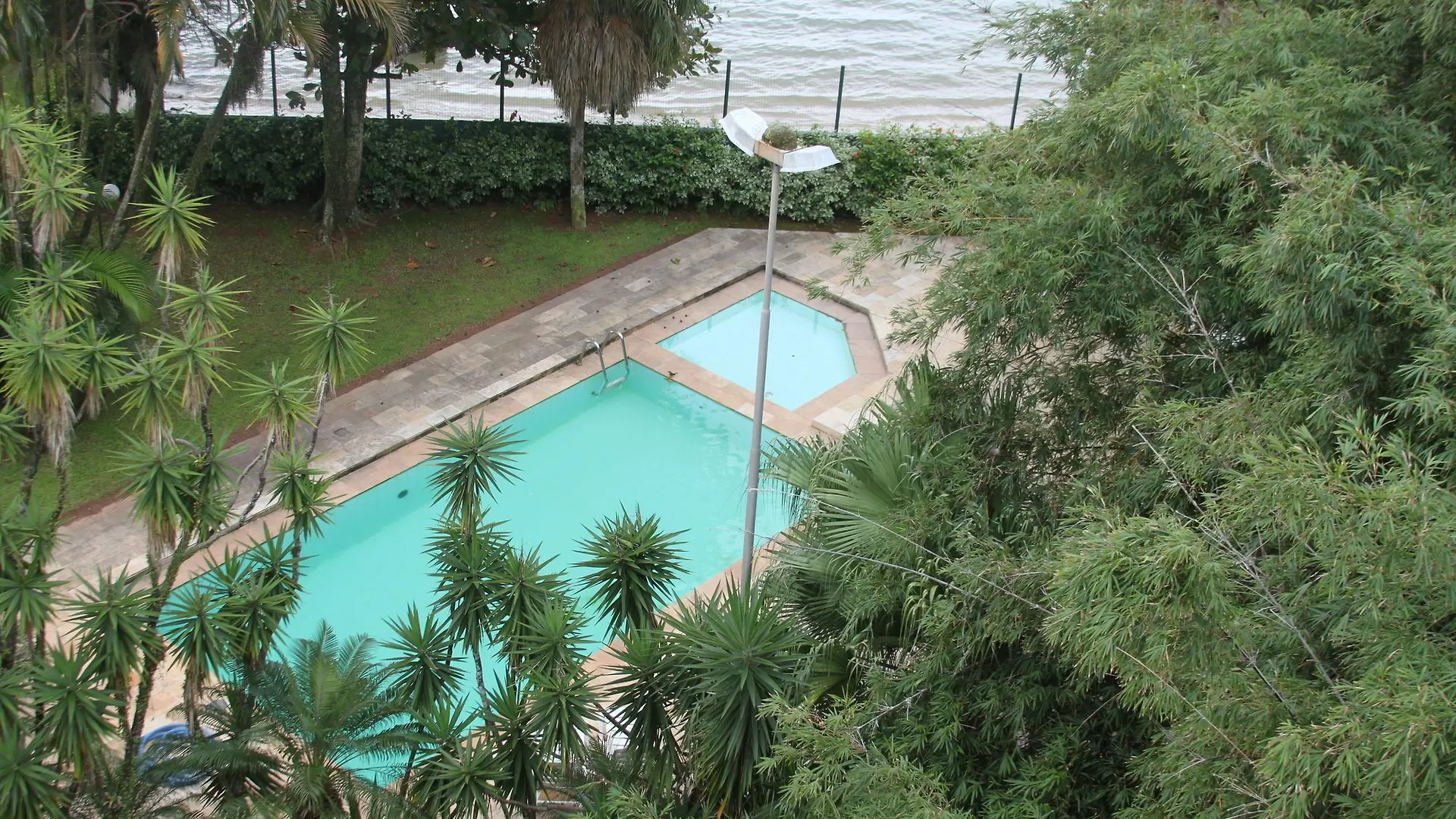 Brisamar Suite Hotel フロリアノポリス