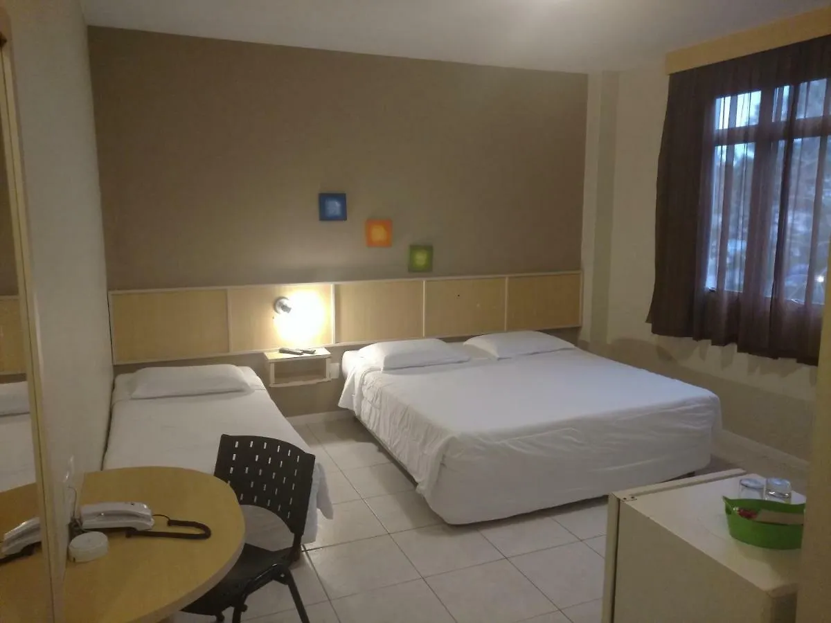 Brisamar Suite Hotel フロリアノポリス
